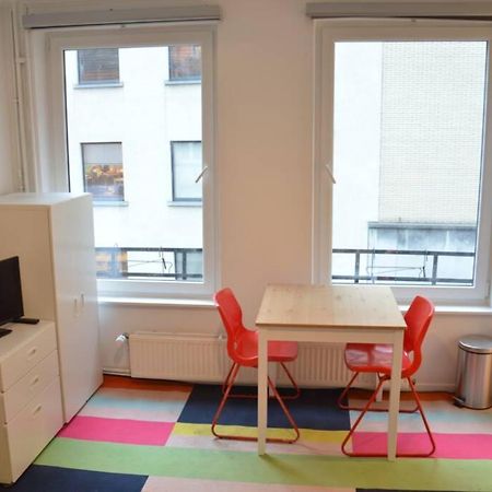 Nice Studio In Marolles Apartment Bruxelles Exterior foto